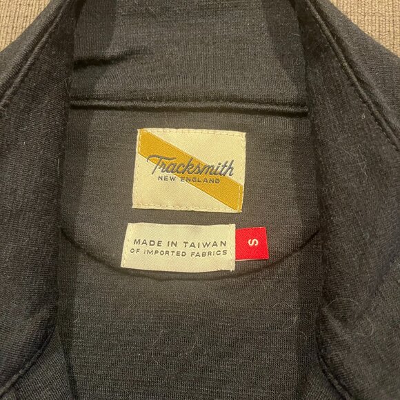 EUC Tracksmith Downeaster Quarter Zip - Size Small - Picture 3 of 3